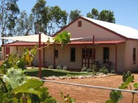 919 Wines - Palm Beach Accommodation 0