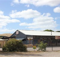Smiling Samoyed Brewery - Palm Beach Accommodation