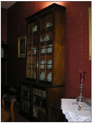 Charles Sturt Museum - Palm Beach Accommodation 4