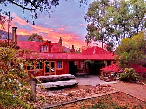 Bluey Blundstones Heritage Accommodation - Palm Beach Accommodation 1