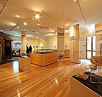 Tasmanian Tiger Exhibition - Palm Beach Accommodation