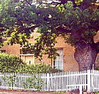 Oak Lodge - Palm Beach Accommodation