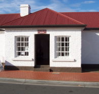 The Watch House - Palm Beach Accommodation