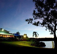 Lake Bennett Resort - Palm Beach Accommodation