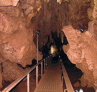 Cutta Cutta Caves Nature Park - Palm Beach Accommodation