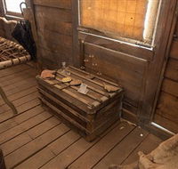 Elsey Homestead Replica - Palm Beach Accommodation