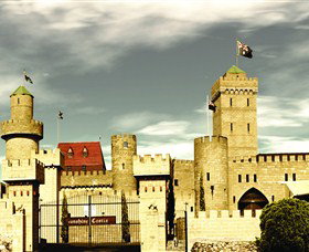 Sunshine Castle Bli Bli - Palm Beach Accommodation 0