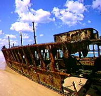 Maheno Shipwreck - Palm Beach Accommodation