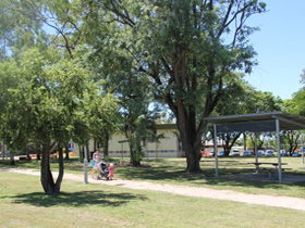 Moranbah QLD Palm Beach Accommodation