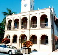 Mackay Town Hall - Palm Beach Accommodation