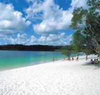 Lake McKenzie - Palm Beach Accommodation