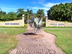 Dan Gleeson Memorial Gardens - Palm Beach Accommodation 0