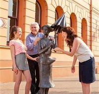 Birthplace of PL Travers - Palm Beach Accommodation