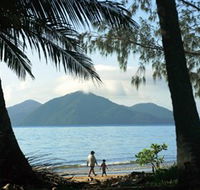Family Islands National Park - Palm Beach Accommodation