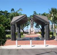The Strand Park Townsville War Memorial - Palm Beach Accommodation