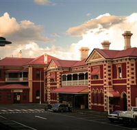 Historic Walk Through Mort Estate - Palm Beach Accommodation