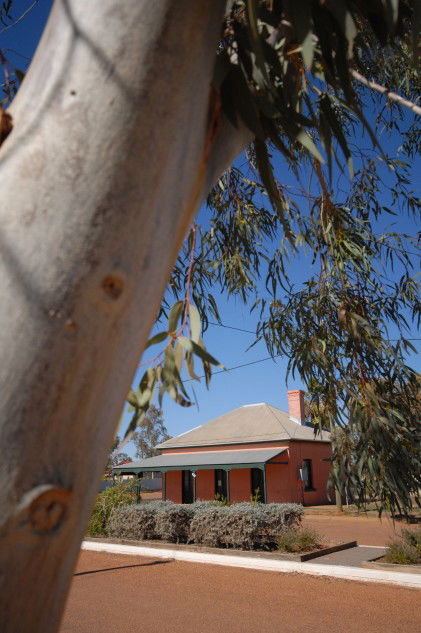 Leahy Historical House - Palm Beach Accommodation 10