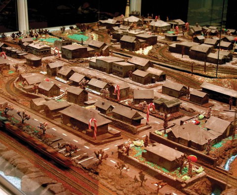 Pannys Phillip Island Chocolate Factory - Palm Beach Accommodation 2