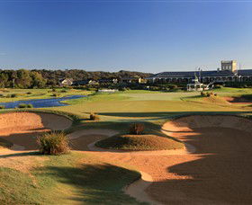 Eagle Ridge Golf Course - Palm Beach Accommodation 0