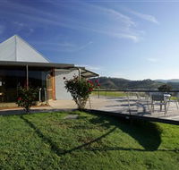 Dalwhinnie Wines - Palm Beach Accommodation