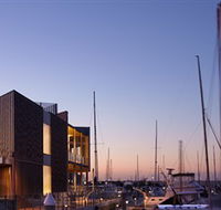 Queenscliff Harbour - Palm Beach Accommodation