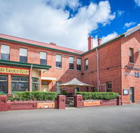 Holgate Brewhouse at Keatings Hotel - Palm Beach Accommodation