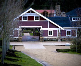 Ocean Eight Vineyard & Winery - Palm Beach Accommodation 0