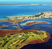 Queenscliff Golf Club - Palm Beach Accommodation