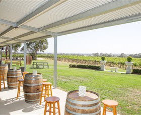 Monomak VIC Palm Beach Accommodation