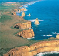 12 Apostles Flight Adventure from Apollo Bay - Palm Beach Accommodation