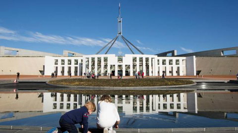 Parliament House - Palm Beach Accommodation 1