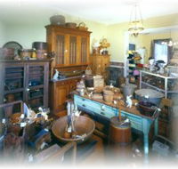 Turnbull Bros Antiques - Palm Beach Accommodation