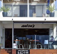 Antons - Palm Beach Accommodation