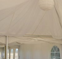 Roses Vineyard at Innes View - Palm Beach Accommodation