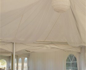 Roses Vineyard At Innes View - Palm Beach Accommodation 0