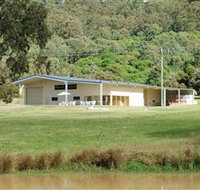 Razorback Ridge Wines - Palm Beach Accommodation