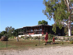 Blesings Garden Wines - Palm Beach Accommodation 3