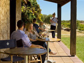 Cape Jaffa Wines - Palm Beach Accommodation 1