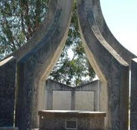 Inverell and District Bicentennial Memorial - Palm Beach Accommodation