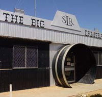 The Big Camera - Photographic Museum - Palm Beach Accommodation