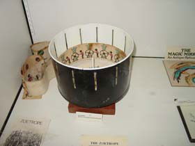 The Big Camera - Photographic Museum - Palm Beach Accommodation 2