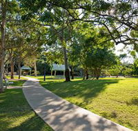 Millennium Esplanade and Tannum Sands Beach - Palm Beach Accommodation