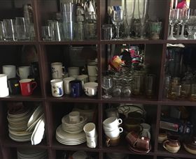 Corryong Op Shop - Palm Beach Accommodation 3