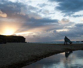 Understand Down Under - Palm Beach Accommodation 0