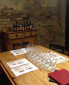 Flat Rock Brew Cafe And Nano Brewery - Palm Beach Accommodation 1