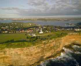 Macquarie Lighthouse - Palm Beach Accommodation 3