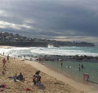 Bronte Beach - Palm Beach Accommodation