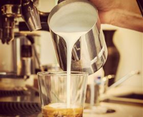 Windsor RSL - Palm Beach Accommodation 2