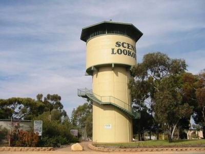 Berri Lookout Tower - Palm Beach Accommodation 0