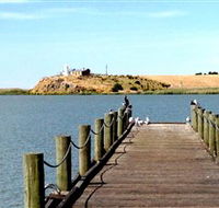 Point Malcolm Lighthouse - Palm Beach Accommodation